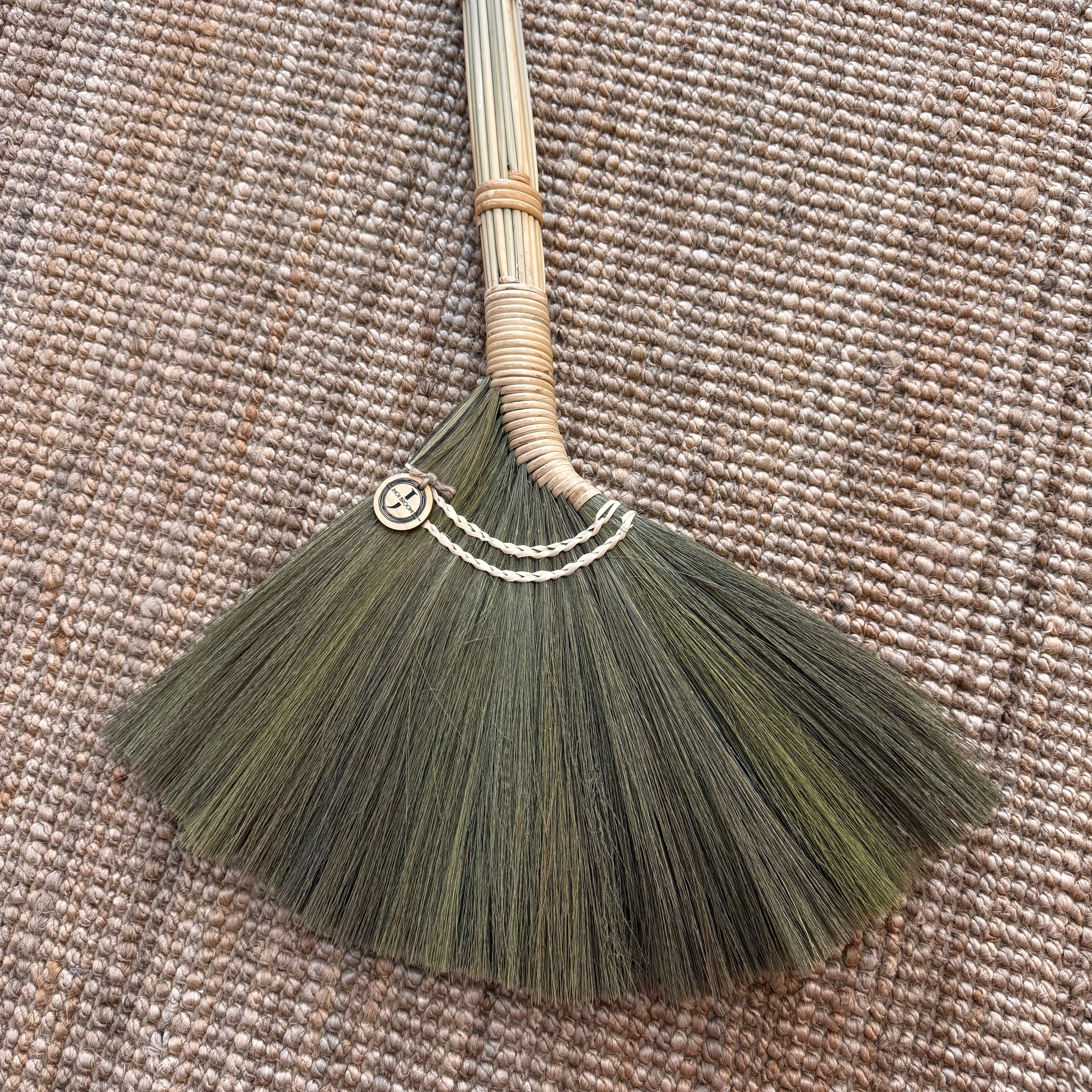 Jhoi Broom - Classic Edition