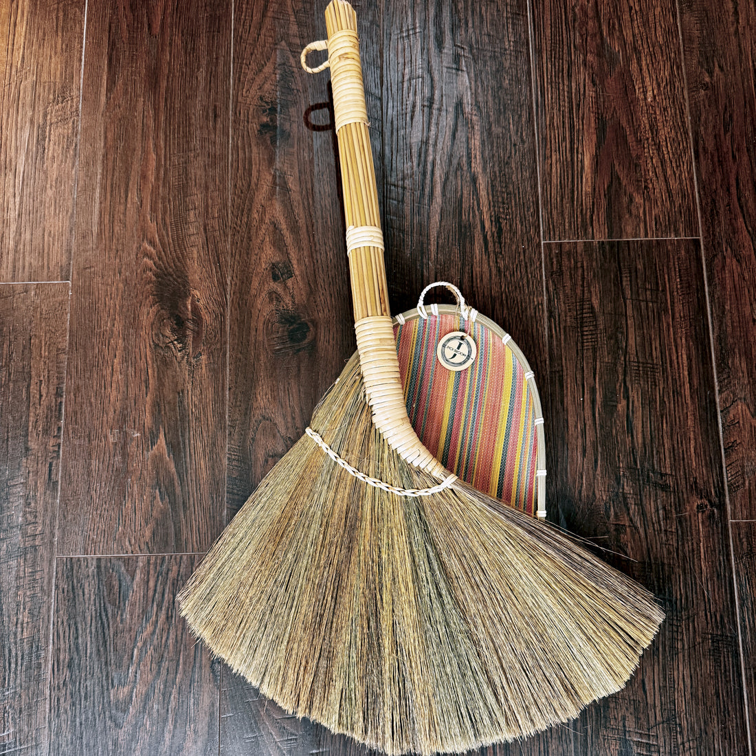 Wee Jhoi Broom Set